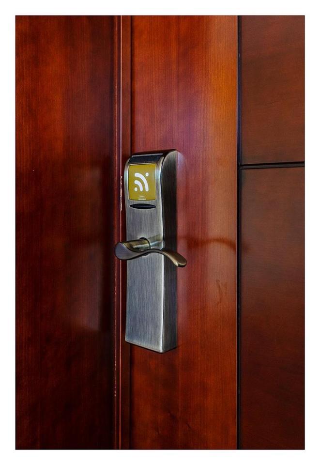 Hotel Mistral Марки Экстерьер фото